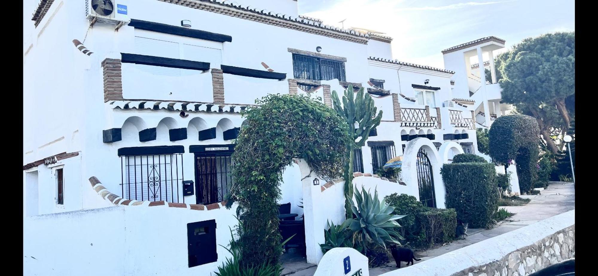 Mijas Costa - Beachside Apartment-B Sitio de Calahonda Exteriér fotografie