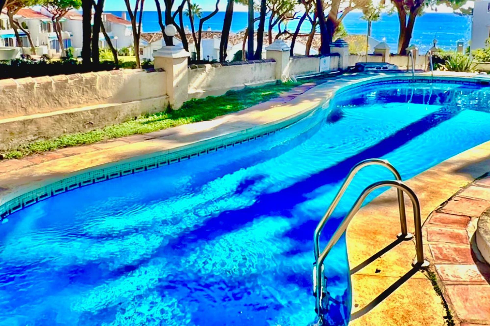 Mijas Costa - Beachside Apartment-B Sitio de Calahonda Exteriér fotografie